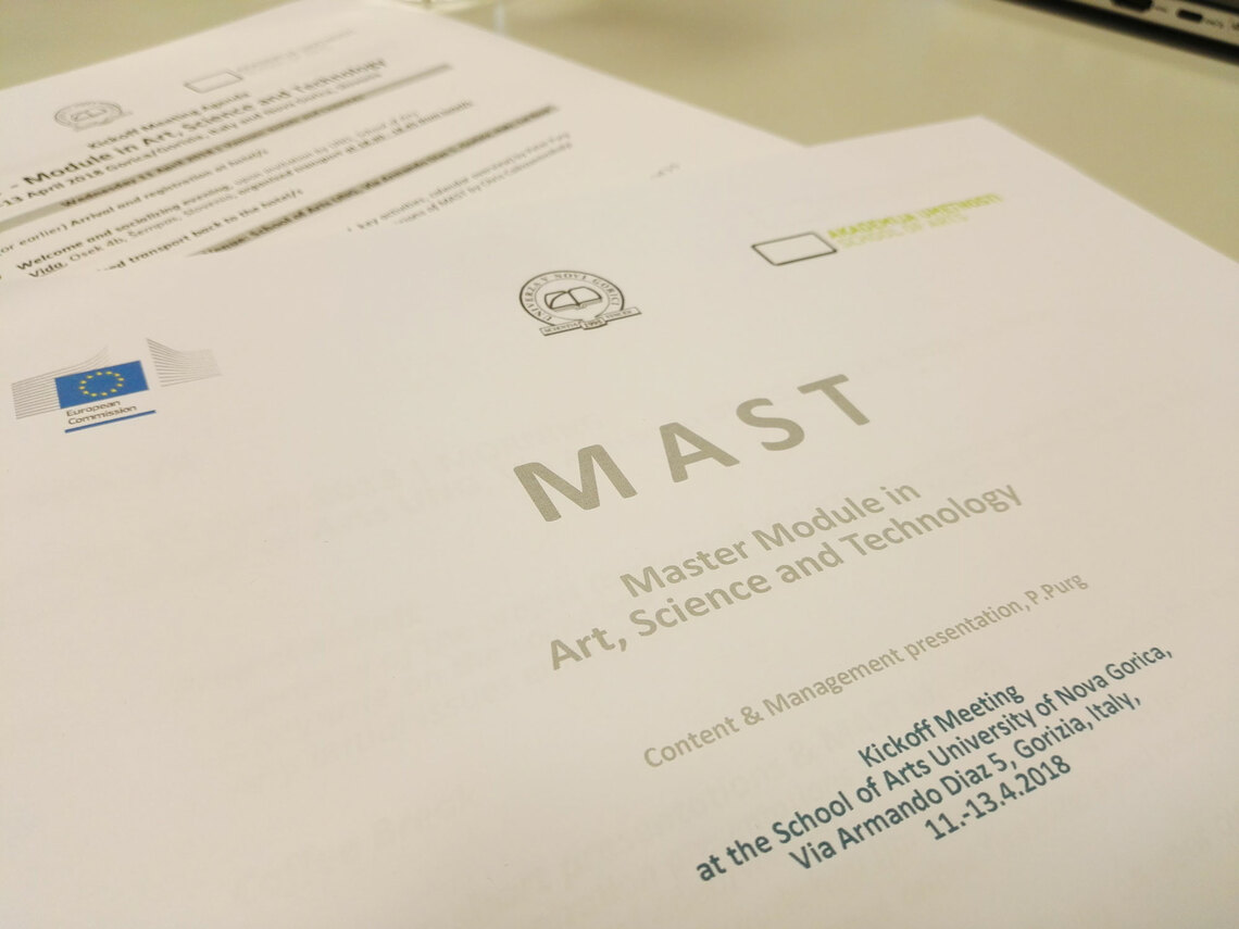 Mast